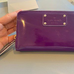 Kate Spade Zip-Around Wallet